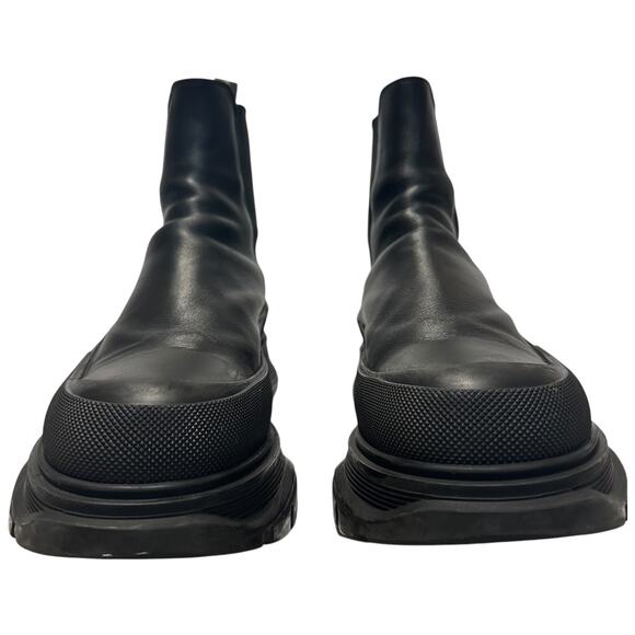 Alexander McQueen Tread Slick Chelsea Boot size IT 44 Leather Triple Black - Picture 5 of 16